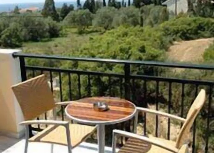 Barbara & Aparthotel Svoronata