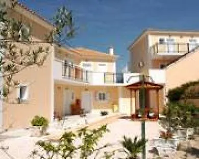 Barbara & 2* 斯沃伦塔